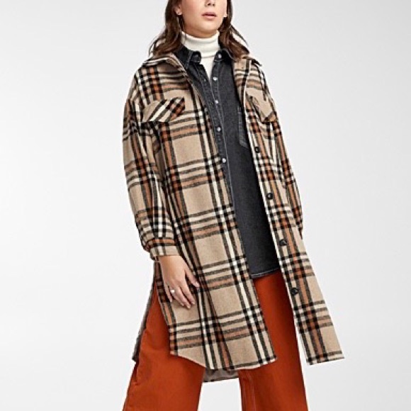 Oversized Checked Overcoat - Picture 8 of 8